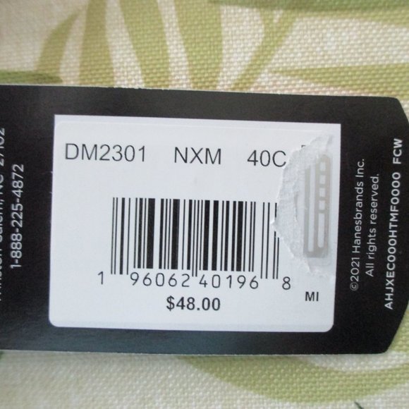 NWT - MAIDENFORM Wireless bra w/Convertible Straps - sz 40C - MSRP $48.00 - Picture 3 of 6